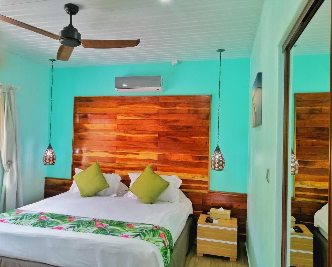 Casa De Leela Self Catering Guest House La Digue Dış mekan fotoğraf