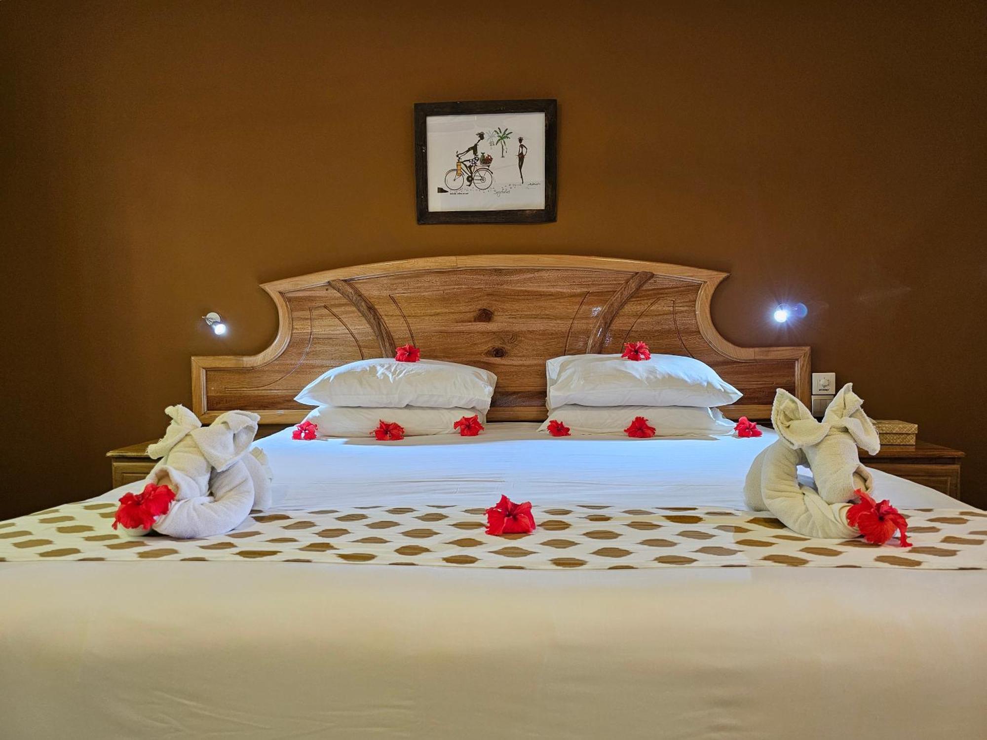 Casa De Leela Self Catering Guest House La Digue Dış mekan fotoğraf