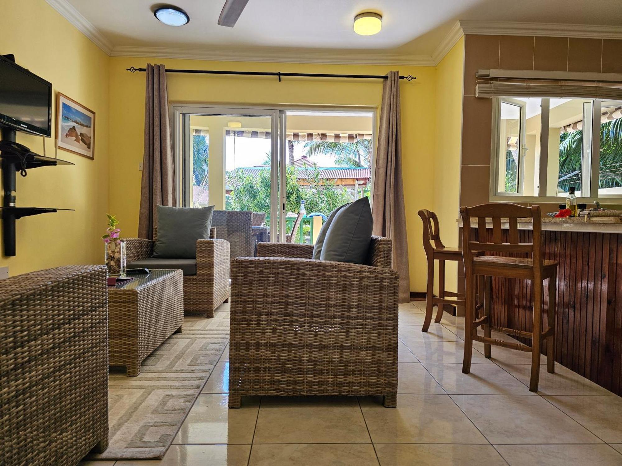 Casa De Leela Self Catering Guest House La Digue Dış mekan fotoğraf